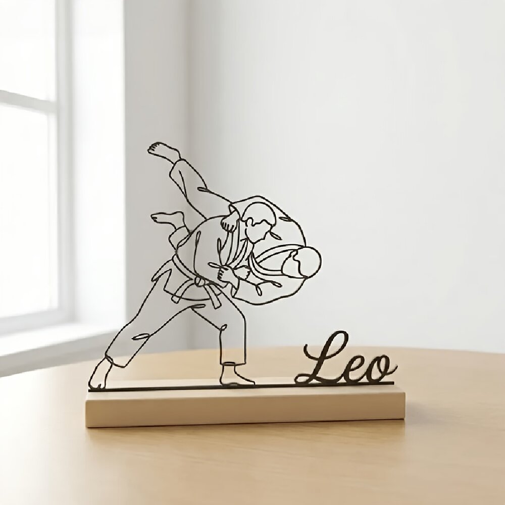 Home Decor Unique - Maßgefertigte Gravierte Judo Kampfkunst-Statue mit Holzsockel