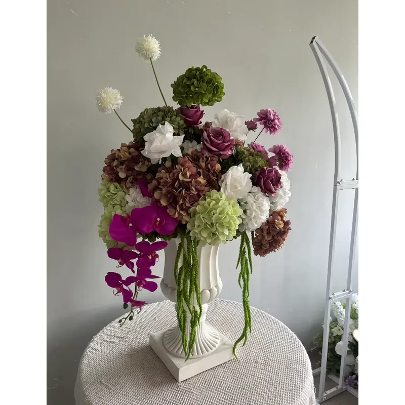 Home Decor Trend 2026 - 2026 Trendige Lila-Grüne Tischdekoration Künstliche Blumenkugel